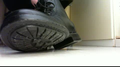 Snapshot of pablomenesssl chatting on 01-12-25, 10:54 Pablo Meness online show from 01-12-25, 10:54