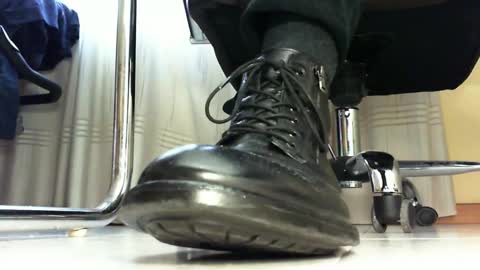 Snapshot of pablomenesssl chatting on 01-25-25, 12:16 Pablo Meness online show from 01-25-25, 12:16