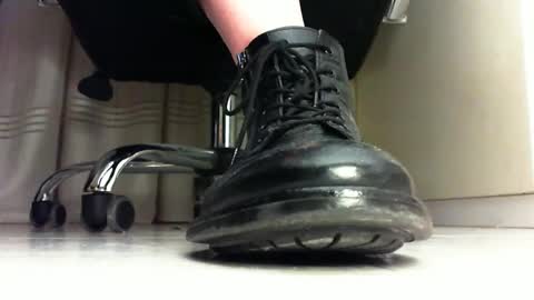 Snapshot of pablomenesssl chatting on 02-28-25, 06:52 Pablo Meness online show from 02-28-25, 06:52