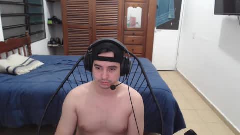 Snapshot of pablomingo chatting on 11-07-25, 08:47 pablomingo online show from 11-07-25, 08:47