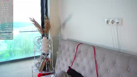 Kimlovense is activeThere are legends that in this room all your wishes can come true  Private is Open online show from 07-28-26, 11:17