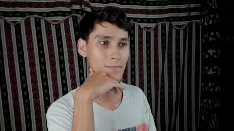 Snapshot of paimon_goetia chatting on 09-30-25, 10:48 Alexander Grigori online show from 09-30-25, 10:48