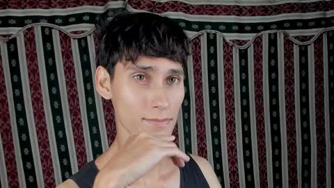 Snapshot of paimon_goetia chatting on 10-20-25, 04:40 Alexander Grigori online show from 10-20-25, 04:40