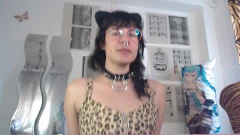 Snapshot of painprince69 chatting on 03-16-26, 05:44 Pain Prince online show from 03-16-26, 05:44