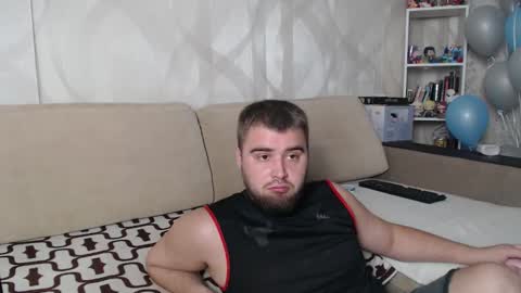 Lizzi  Igor online show from 10-30-25, 02:51