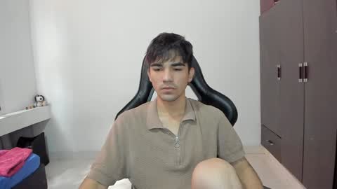 pakun_ online show from 12-19-24, 02:57