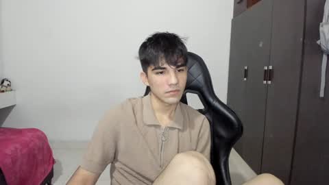 pakun_ online show from 01-05-25, 01:03