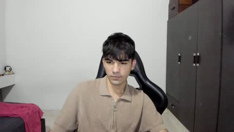 pakun_ online show from 01-05-25, 11:22