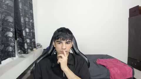 pakun_ online show from 03-01-25, 01:32