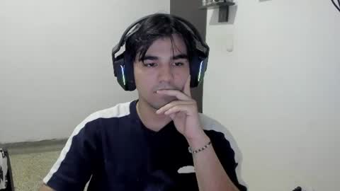 Snapshot of pakun_ chatting on 06-10-26, 12:44 pakun_ online show from 06-10-26, 12:44
