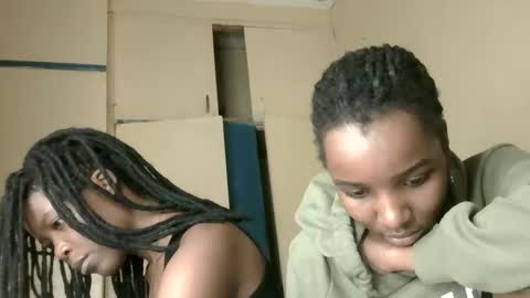 Snapshot of palashyuma chatting on 10-10-25, 12:15 palashyuma online show from 10-10-25, 12:15