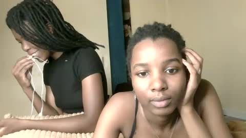 Snapshot of palashyuma chatting on 10-15-25, 01:22 palashyuma online show from 10-15-25, 01:22