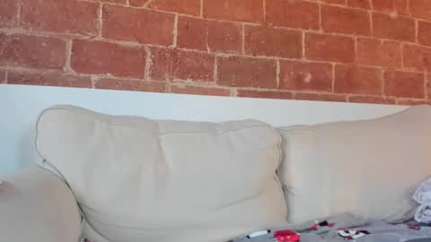 Snapshot of palaustudio chatting on 01-03-25, 07:38 Merce online show from 01-03-25, 07:38