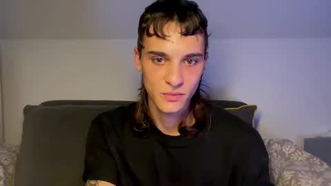 Snapshot of palm1stry chatting on 11-03-25, 01:29 Ayden online show from 11-03-25, 01:29