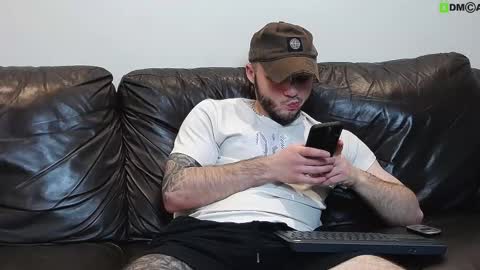 Snapshot of palmanford chatting on 03-19-26, 01:48 Paul online show from 03-19-26, 01:48