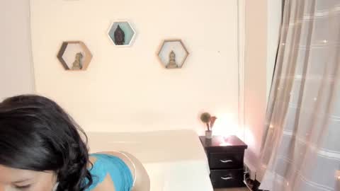 Paloma  online show from 02-13-25, 09:38