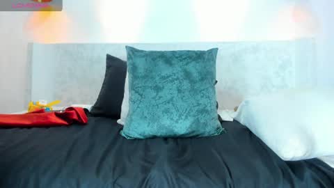 pamela_ambrosia1 online show from 05-16-26, 11:42