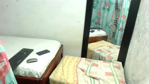 Snapshot of pamela_vasquez chatting on 09-09-25, 11:59 diana online show from 09-09-25, 11:59