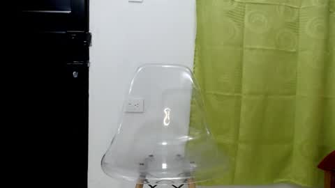 Snapshot of pamelaskiny20 chatting on 04-21-26, 02:37 pamelaskiny20 online show from 04-21-26, 02:37
