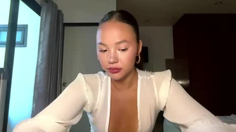 Snapshot of pameliakinsinger chatting on 04-04-26, 03:05 Kamila online show from 04-04-26, 03:05