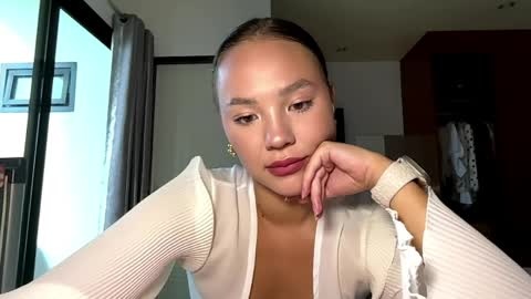 Snapshot of pameliakinsinger chatting on 04-10-26, 05:12 Kamila online show from 04-10-26, 05:12