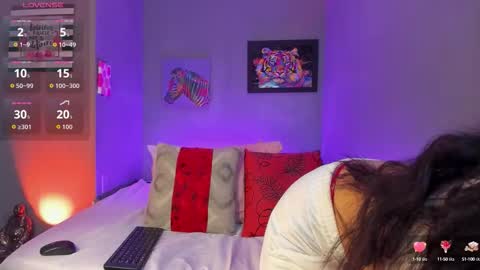 Snapshot of pammelaross chatting on 09-27-25, 05:18 Pammela online show from 09-27-25, 05:18