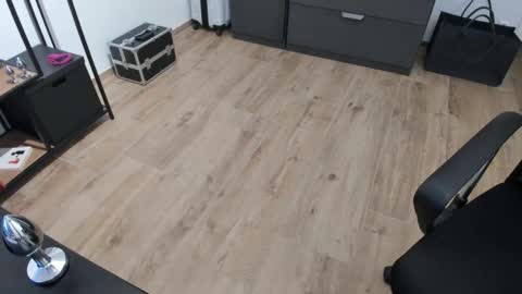 Snapshot of pampersandspanking chatting on 02-08-26, 06:17 pampersandspanking online show from 02-08-26, 06:17