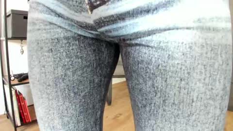 Snapshot of pampersandspanking chatting on 03-26-26, 02:55 pampersandspanking online show from 03-26-26, 02:55