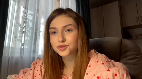 Snapshot of pamulahallquist chatting on 05-28-26, 03:09 Lia online show from 05-28-26, 03:09