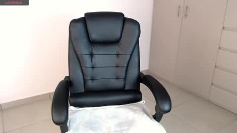 Pamela online show from 04-23-26, 05:59