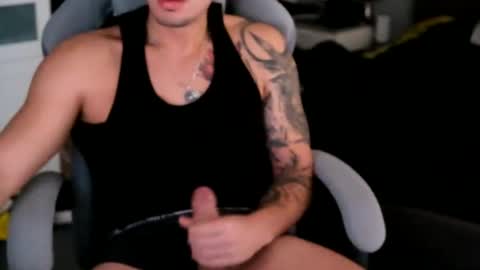 Snapshot of pancakethief931 chatting on 02-17-25, 10:40 pancakethief931 online show from 02-17-25, 10:40