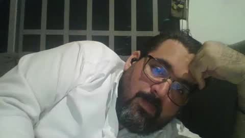 pandaguiar77 online show from 12-04-25, 05:17