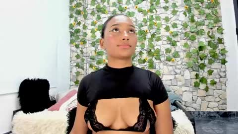 Snapshot of pandora_gu1 chatting on 12-19-24, 11:25 pandora_gu1 online show from 12-19-24, 11:25