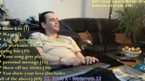 Snapshot of pannenkoekenkeizer chatting on 04-15-26, 07:58 Chris online show from 04-15-26, 07:58