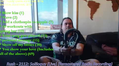 Snapshot of pannenkoekenkeizer chatting on 05-11-26, 05:43 Chris online show from 05-11-26, 05:43