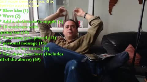 Snapshot of pannenkoekenkeizer chatting on 05-18-26, 12:22 Chris online show from 05-18-26, 12:22