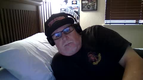 Snapshot of panos678442 chatting on 05-04-26, 12:23 panos online show from 05-04-26, 12:23