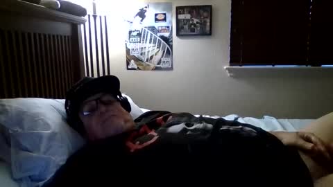 Snapshot of panos678442 chatting on 05-12-26, 12:52 panos online show from 05-12-26, 12:52