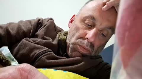 pansak1973 online show from 02-11-25, 09:56