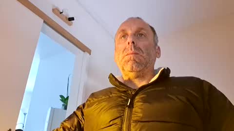 pansak1973 online show from 02-28-25, 10:20