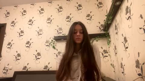 Snapshot of pantease_ chatting on 09-22-25, 10:01 Kate online show from 09-22-25, 10:01
