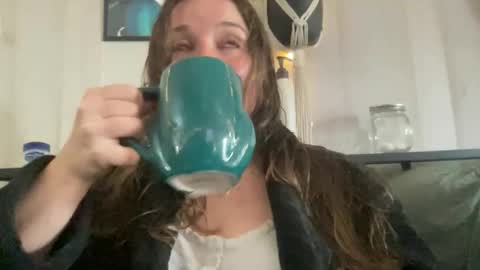 Snapshot of pantiesofthefae chatting on 05-02-26, 02:55 Pantiesofthefae online show from 05-02-26, 02:55