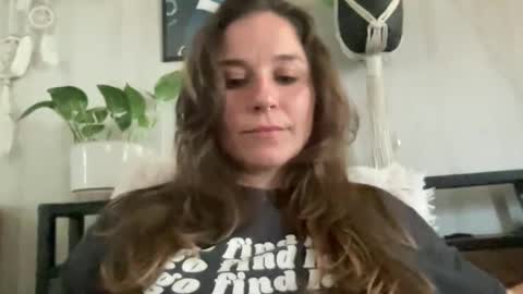 Snapshot of pantiesofthefae chatting on 05-12-26, 09:45 Pantiesofthefae online show from 05-12-26, 09:45