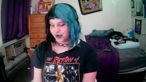 Snapshot of pantygirl929135 chatting on 04-11-26, 01:54 Princess online show from 04-11-26, 01:54