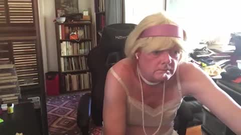 Snapshot of pantyvloletlace chatting on 09-08-25, 07:57 Pantyvioletlace online show from 09-08-25, 07:57