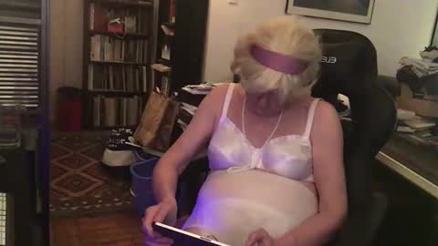 Pantyvioletlace online show from 06-08-26, 01:28