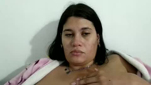 PAOLA EXCLUSIVAA online show from 04-21-26, 02:51