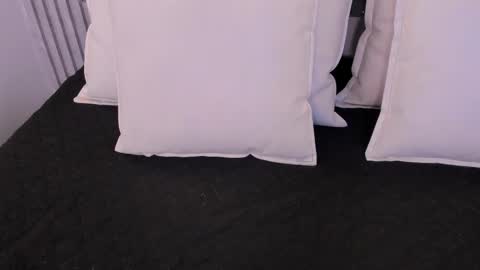 Snapshot of paolab_g chatting on 02-21-25, 02:38 online show from 02-21-25, 02:38