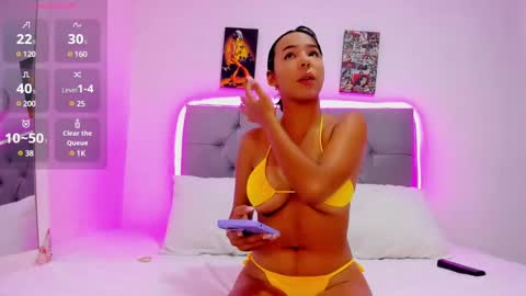 paola online show from 02-25-25, 05:47