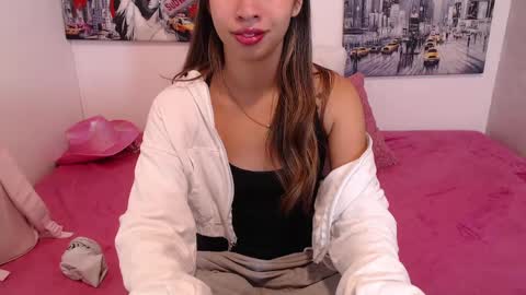 Snapshot of paolabotero chatting on 05-27-26, 11:18 Paola online show from 05-27-26, 11:18